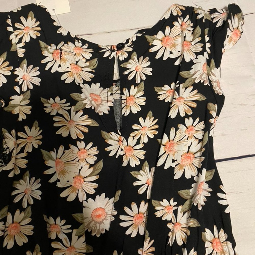 Floral Girls Dress - Picture 4 of 7